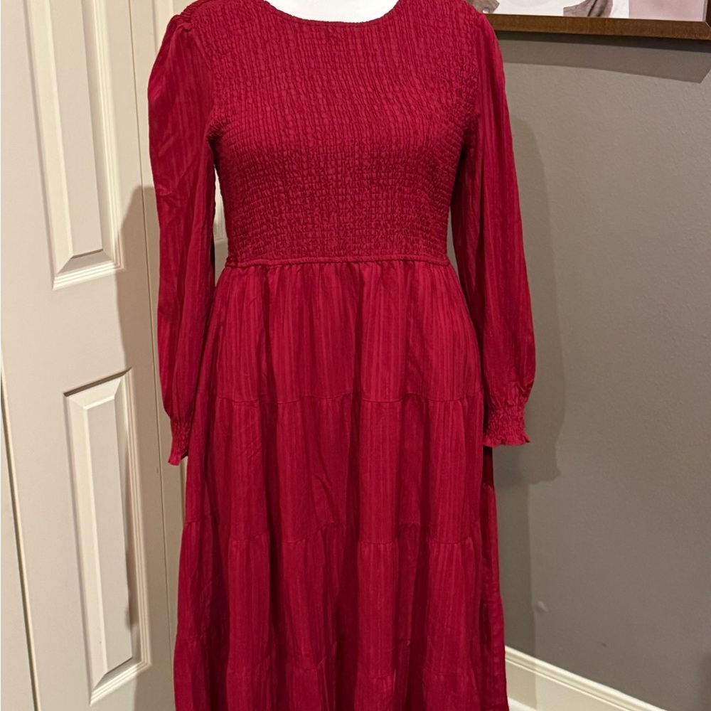 Elegant Red Smocked Dress XXL